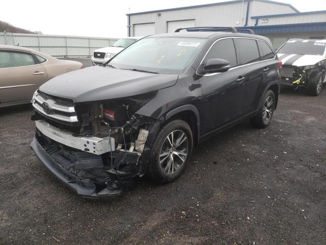 Photo 2 from auction – 2017 TOYOTA HIGHLANDER with VIN 5TDZZRFH7HS219500