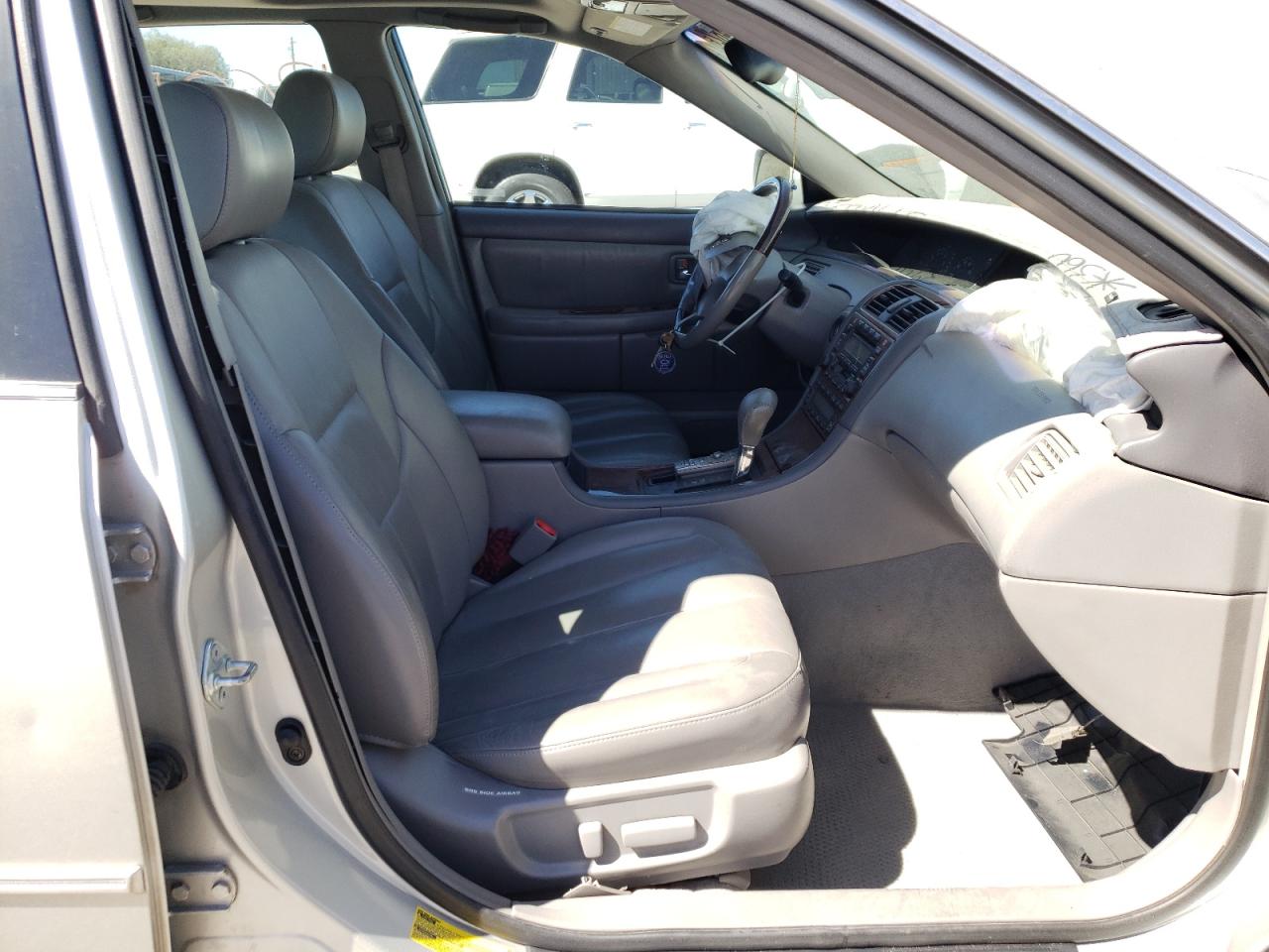 Photo 5 from auction – 2003 TOYOTA AVALON XL with VIN 4T1BF28B03U309839