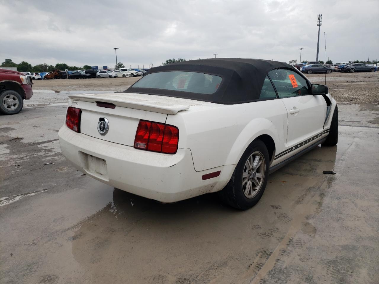 Photo 4 from auction – 2007 FORD MUSTANG with VIN 1ZVFT84N175348468