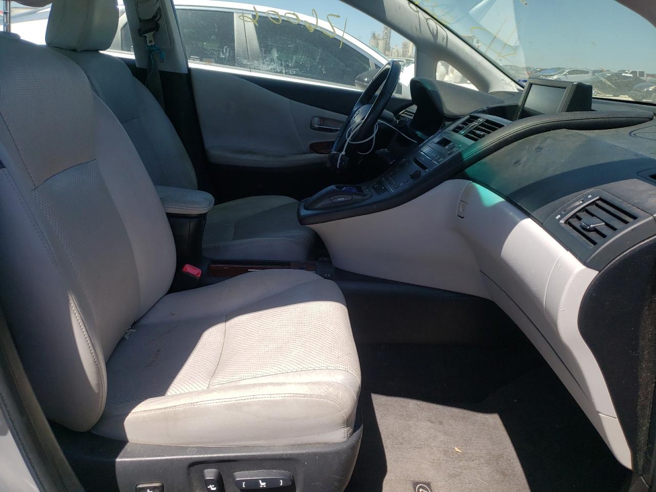 Photo 5 from auction – 2010 LEXUS HS 250H with VIN JTHBB1BA7A2014206