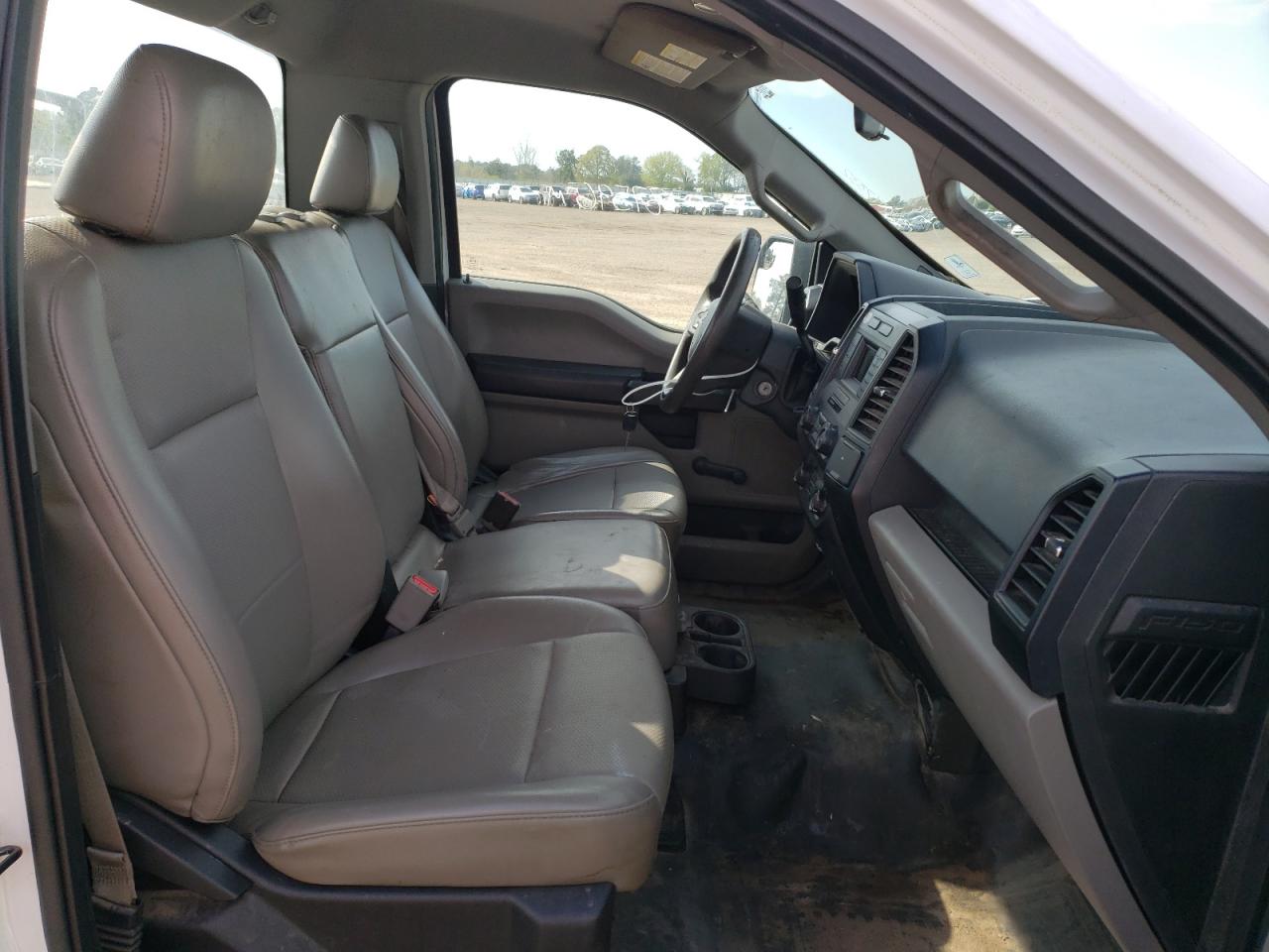 Photo 5 from auction – 2016 FORD F150 with VIN 1FTMF1C86GKD97221