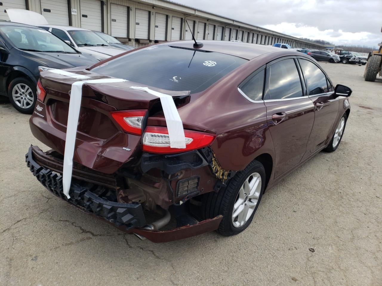 Photo 4 from auction – 2016 FORD FUSION SE with VIN 3FA6P0H73GR289074