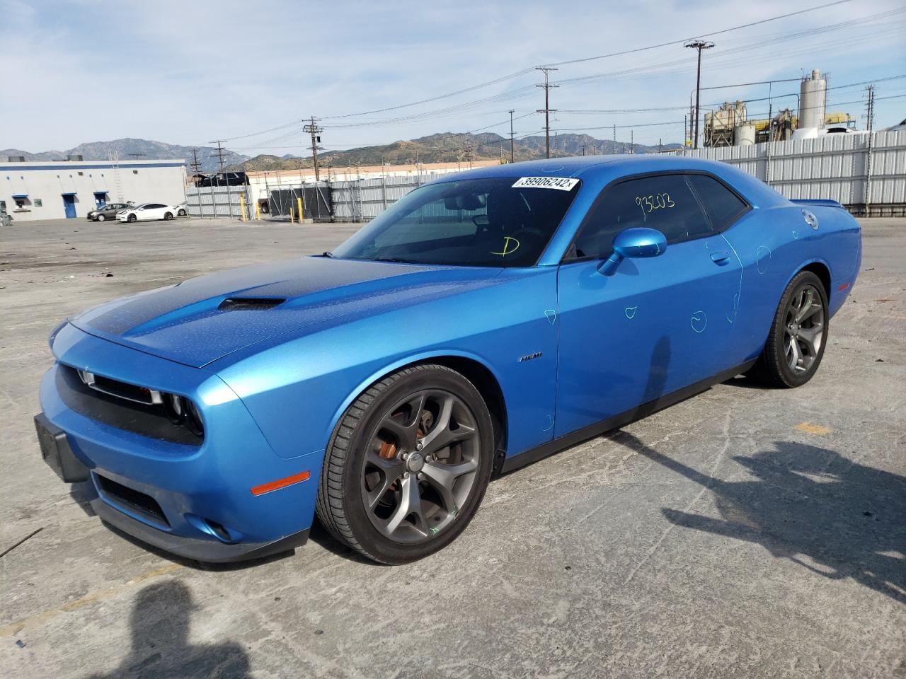 Photo 2 from auction – 2015 DODGE CHALLENGER with VIN 2C3CDZAT8FH816686