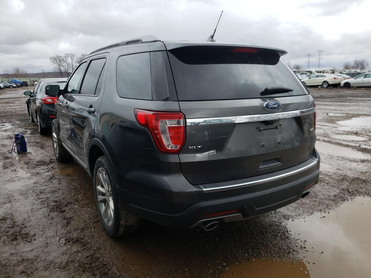 Photo 3 from auction – 2018 FORD EXPLORER X with VIN 1FM5K8D82JGB98826