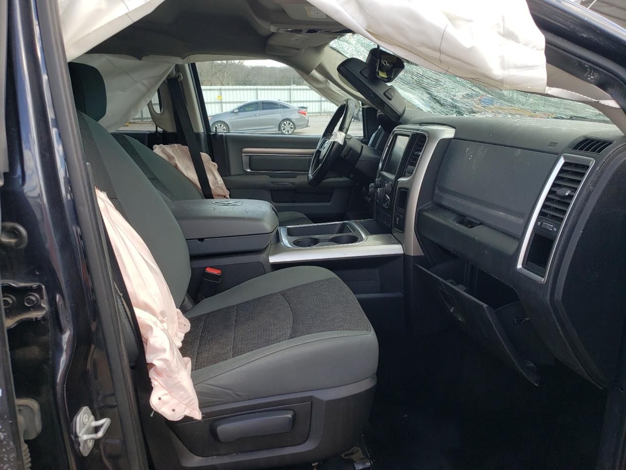 Photo 5 from auction – 2015 RAM 1500 SLT with VIN 1C6RR7LT5FS772803