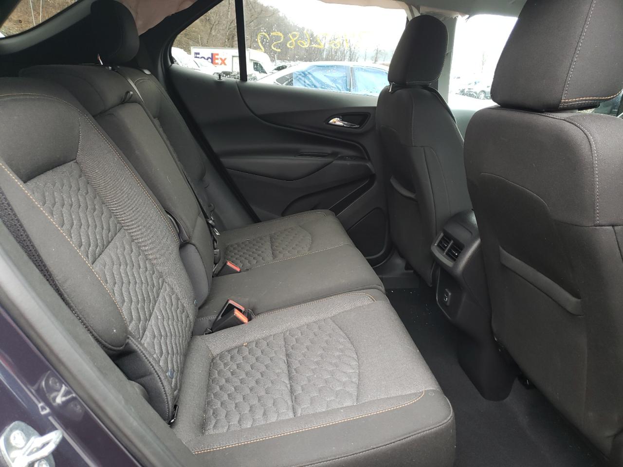 Photo 6 from auction – 2019 CHEVROLET EQUINOX LT with VIN 3GNAXUEV4KL288534