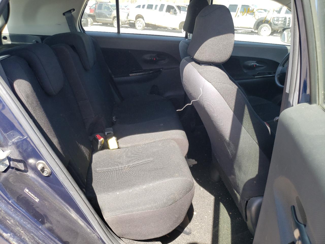 Photo 6 from auction – 2010 TOYOTA SCION XD with VIN JTKKU4B42AJ051296