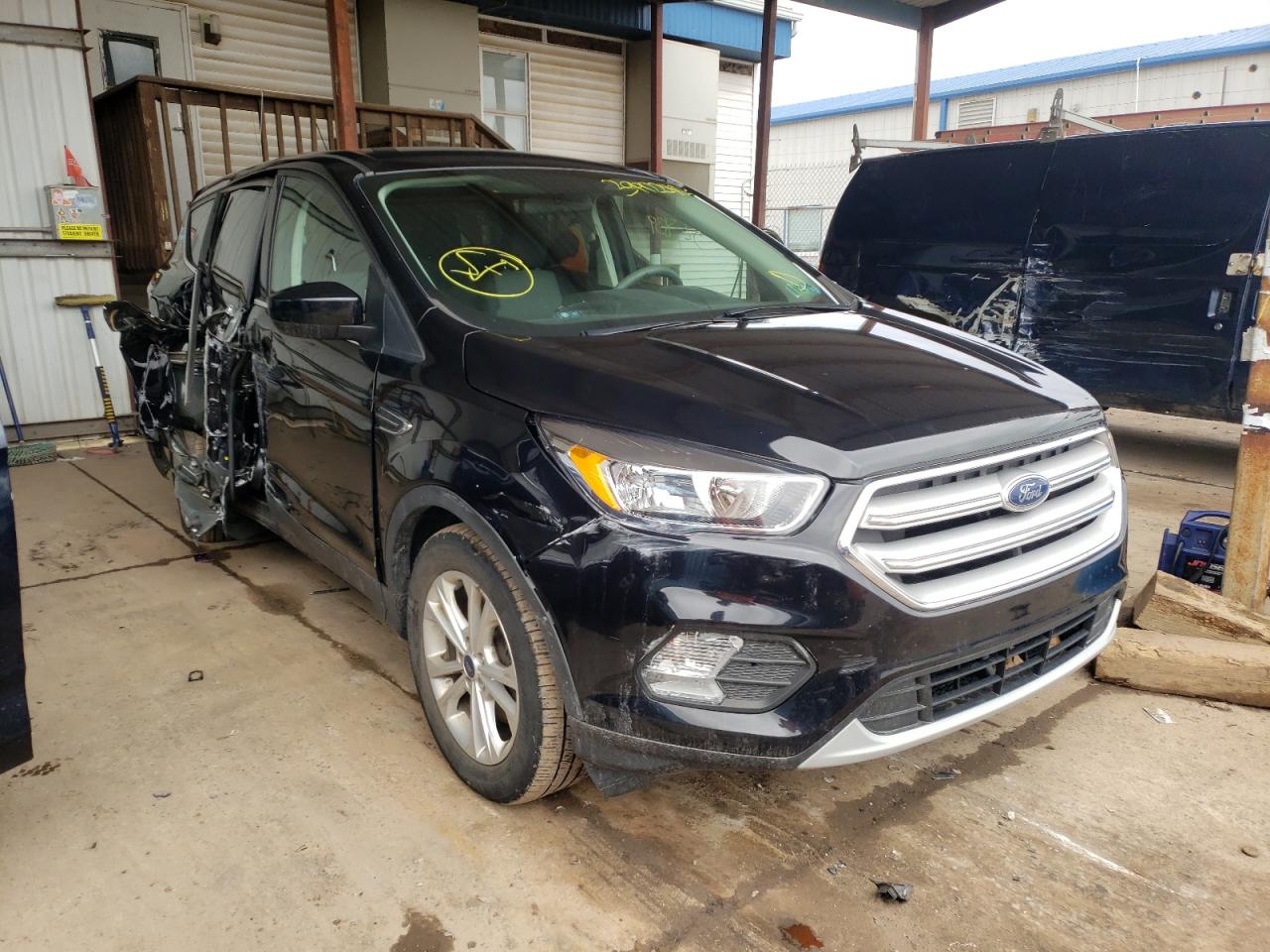 FORD ESCAPE SE 2019 with VIN 1FMCU9GD6KUB80963 - Photo from auction