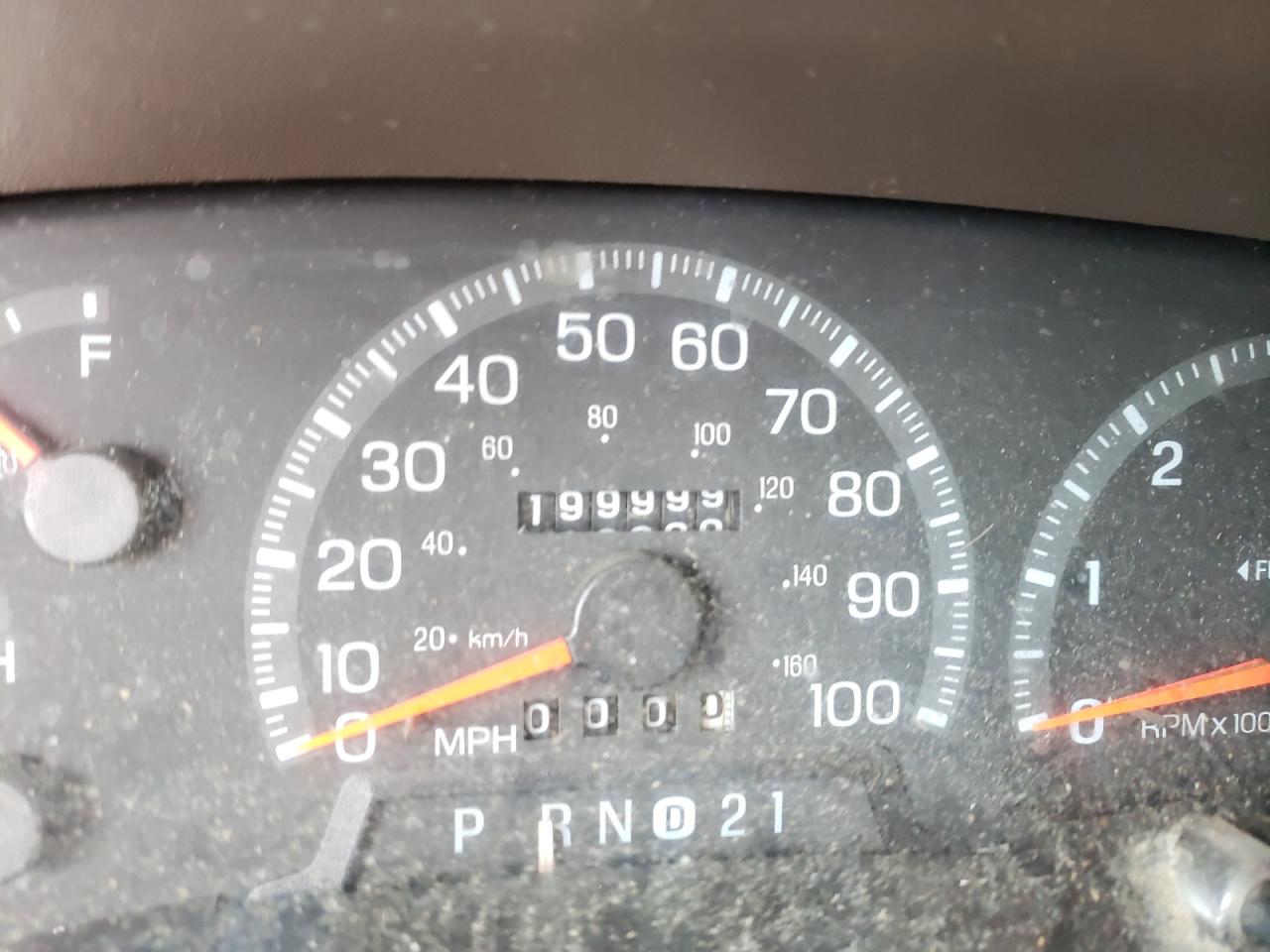 Photo 8 from auction – 1998 FORD EXPEDITION with VIN 1FMRU1764WLB86558