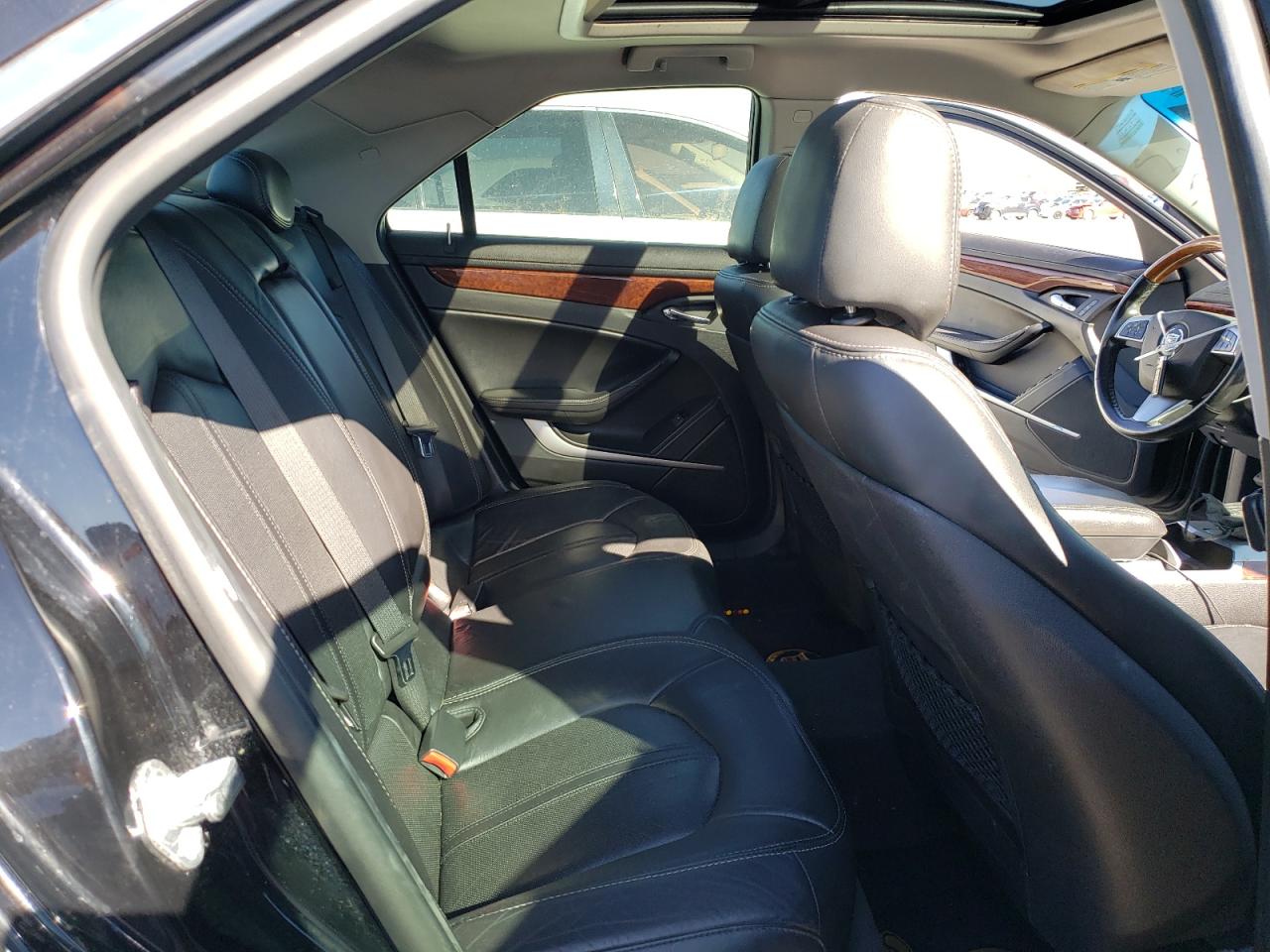 Photo 6 from auction – 2012 CADILLAC CTS PREMIU with VIN 1G6DP5E38C0136204