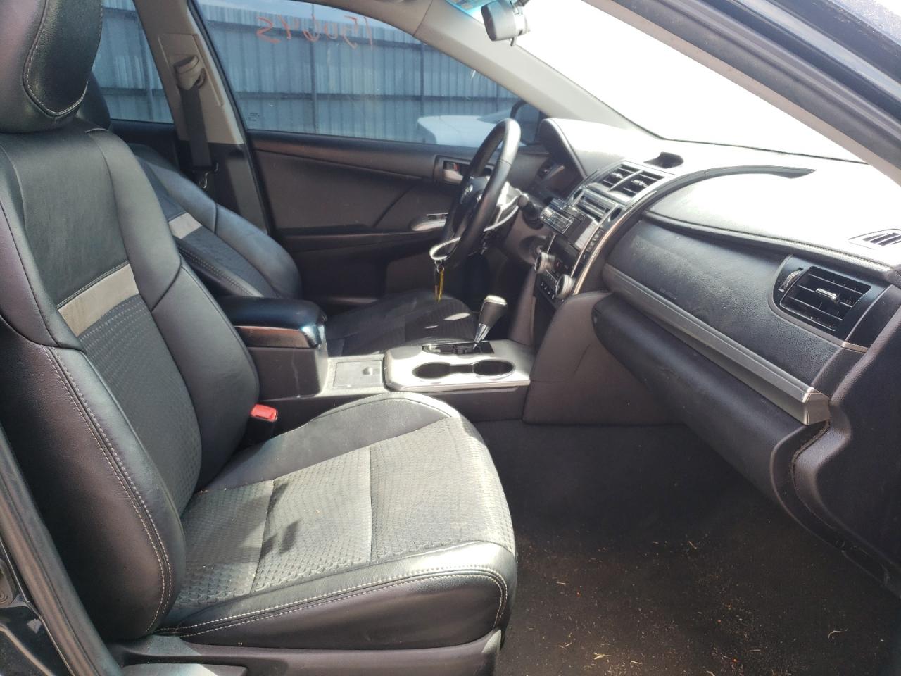 Photo 5 from auction – 2014 TOYOTA CAMRY L with VIN 4T1BF1FK5EU442757