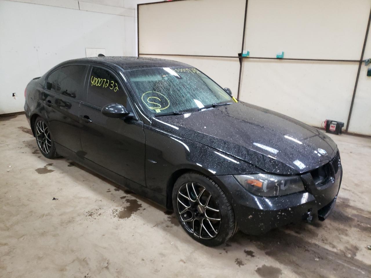 BMW 328 I 2008 with VIN WBAVA37558NL57076 - Photo from auction
