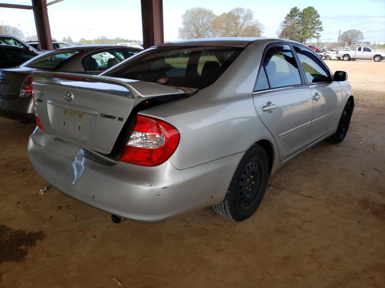 Photo 4 from auction – 2003 TOYOTA CAMRY LE with VIN 4T1BE32K43U249419
