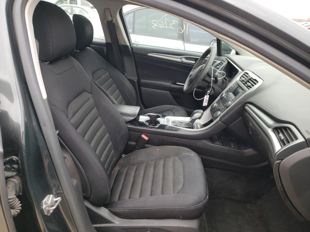 Photo 5 from auction – 2015 FORD FUSION SE with VIN 3FA6P0H77FR248347