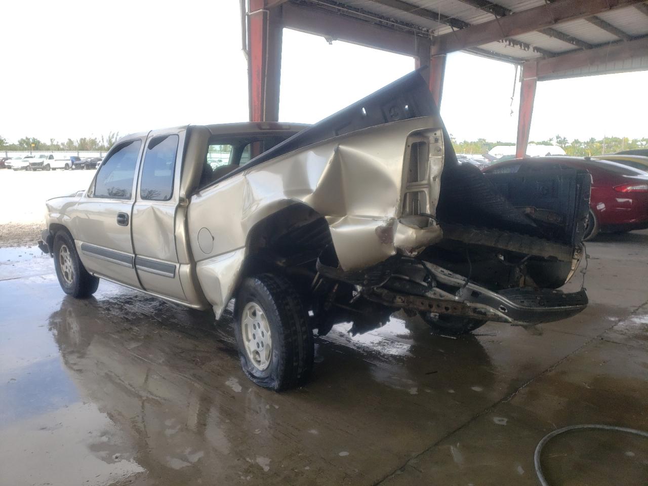 Photo 3 from auction – 2004 CHEVROLET SILVERADO with VIN 1GCEC19X04Z222901