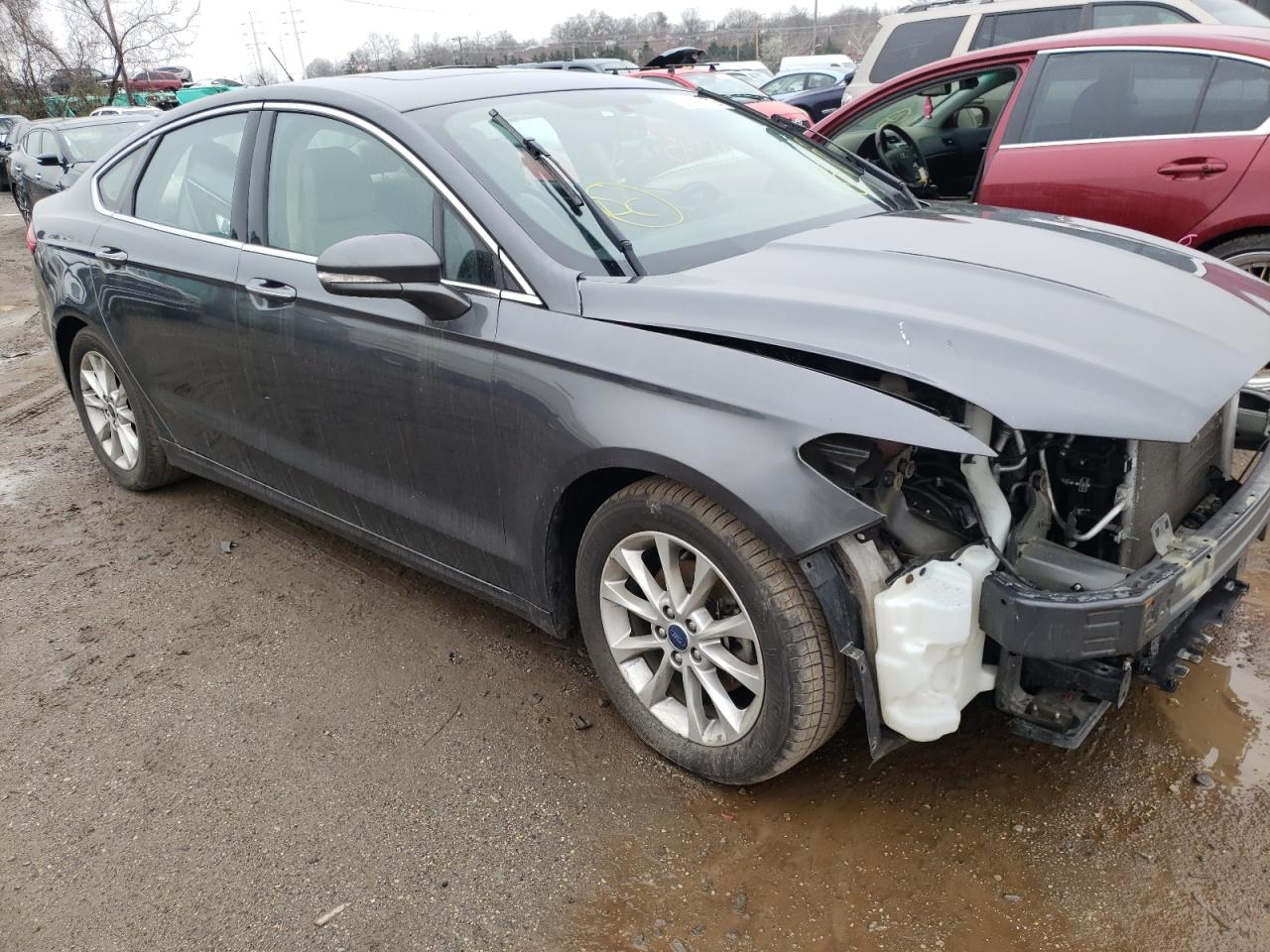 FORD FUSION SE 2017 with VIN 3FA6P0HD9HR116280 - Photo from auction
