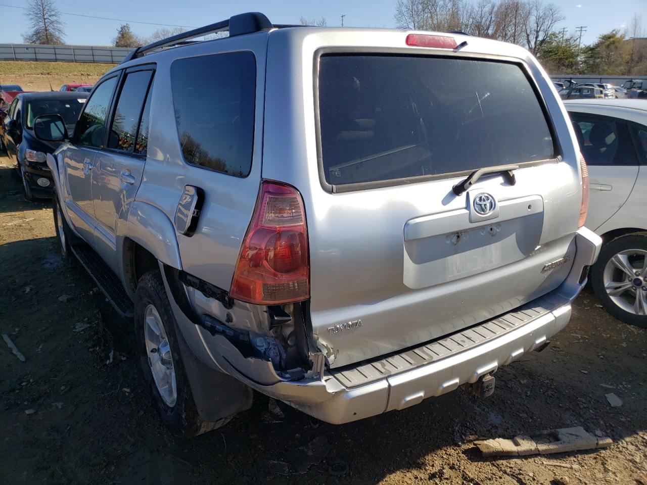 Фото 3 с аукциона – 2004 TOYOTA 4RUNNER SR с VIN JTEZU14R548010214