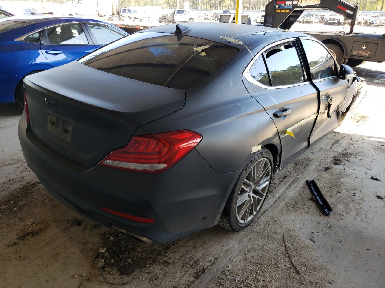 Photo 4 from auction – 2020 GENESIS G70 with VIN KMTG64LA7LU048666