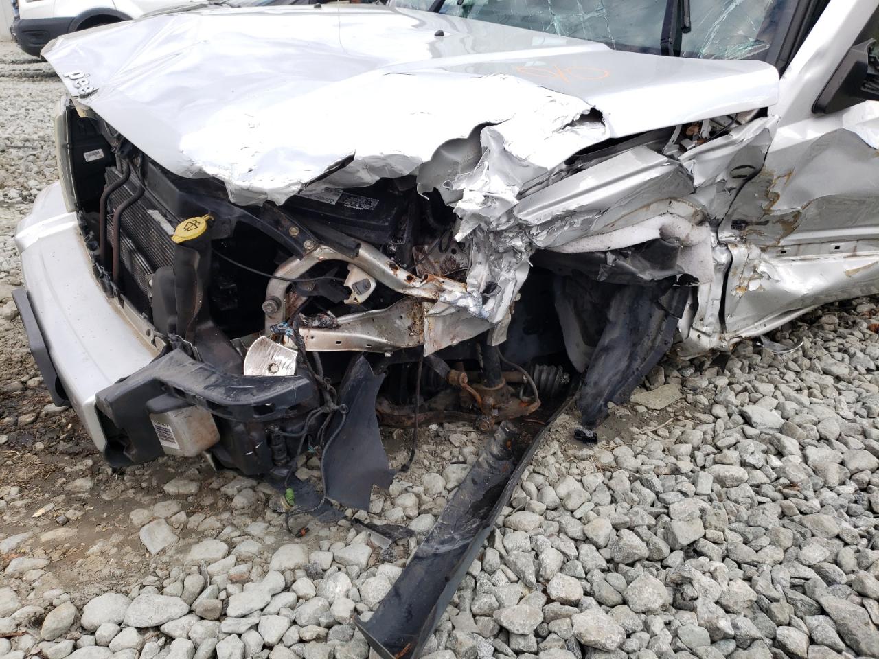 Photo 10 from auction – 2008 JEEP COMMANDER with VIN 1J8HG48N78C156528