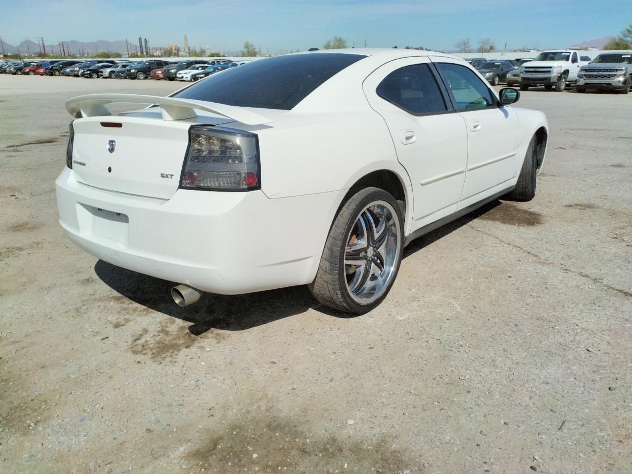 Photo 4 from auction – 2007 DODGE CHARGER SE with VIN 2B3KA43G67H760009
