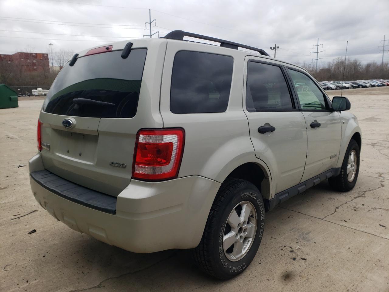 Photo 4 from auction – 2008 FORD ESCAPE XLT with VIN 1FMCU93158KD06262