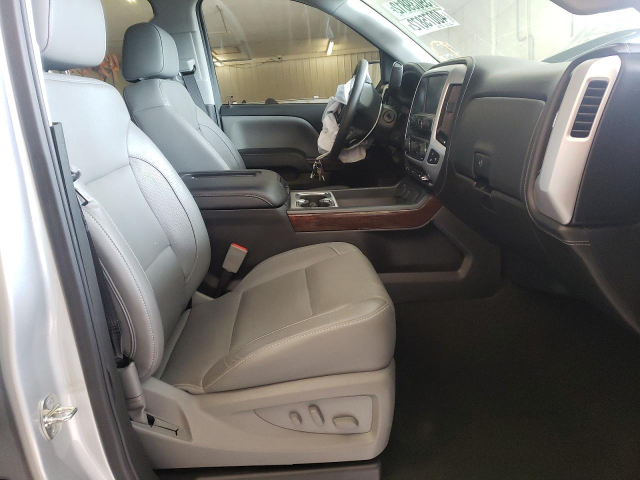 Photo 5 from auction – 2018 GMC SIERRA K15 with VIN 3GTU2NER4JG399962