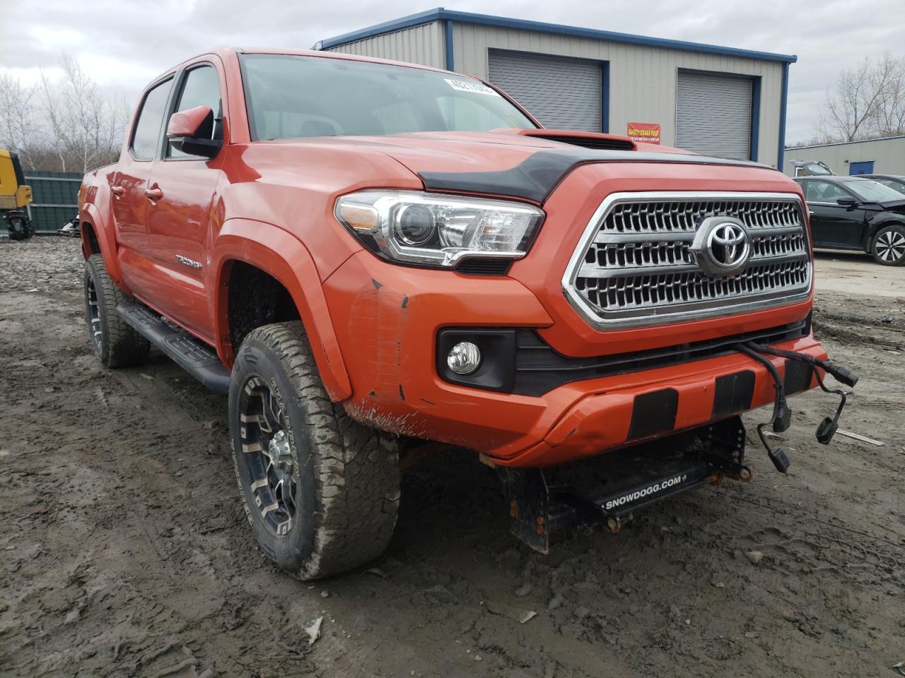 Photo 1 from auction – 2017 TOYOTA TACOMA DOU with VIN 3TMCZ5AN4HM062116