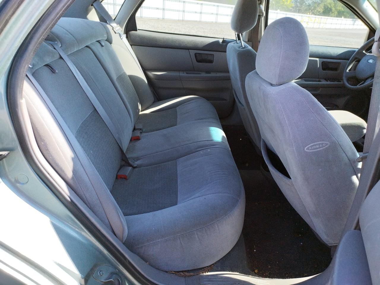 Photo 6 from auction – 2006 FORD TAURUS SE with VIN 1FAHP53U46A199265