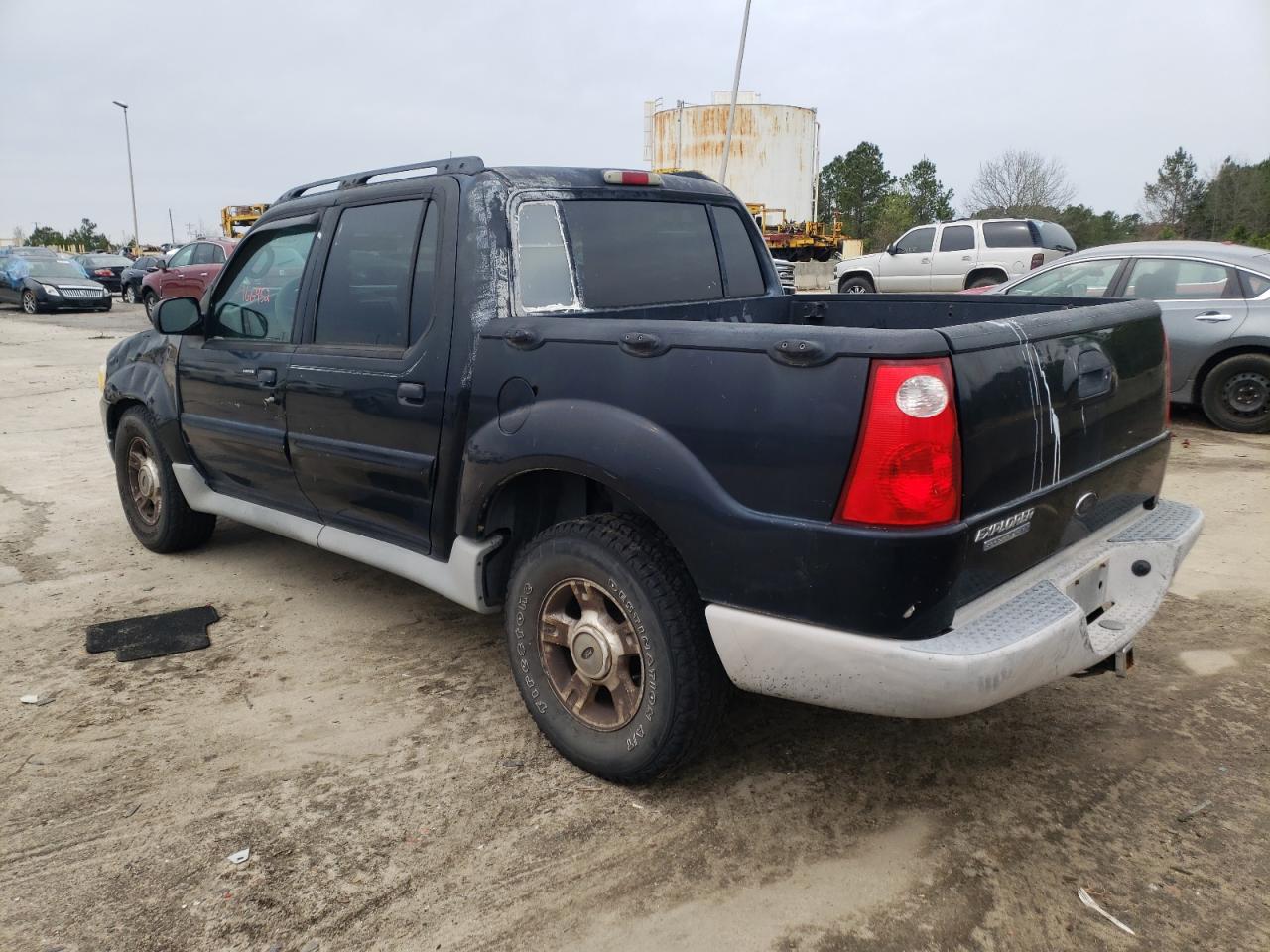 Photo 3 from auction – 2003 FORD EXPLORER S with VIN 1FMZU67E43UC46509