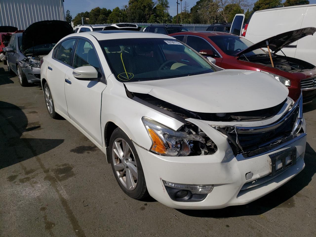 NISSAN ALTIMA 2.5 2015 with VIN 1N4AL3AP8FN352804 - Photo from auction