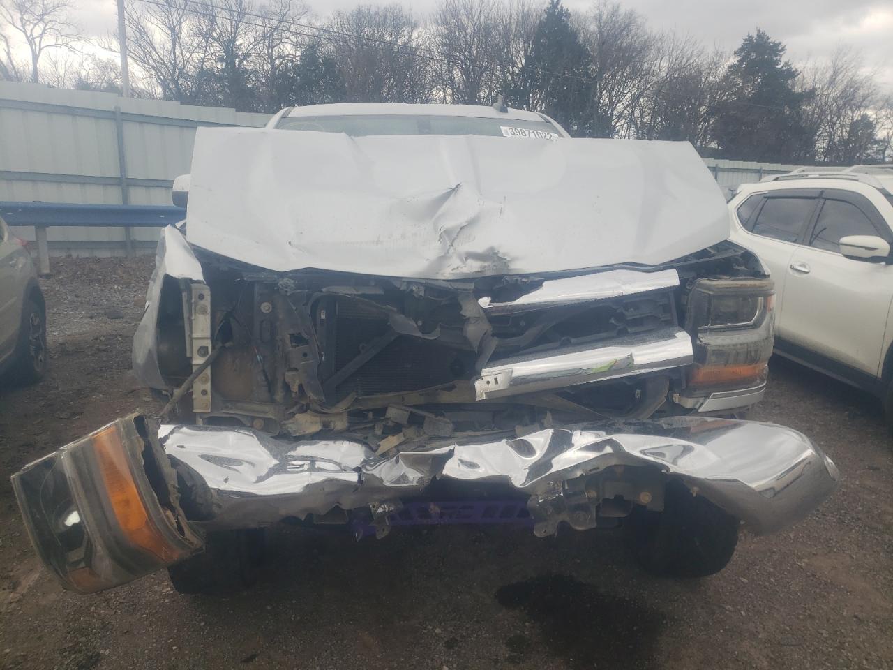 Photo 9 from auction – 2018 CHEVROLET SILVERADO with VIN 3GCPCREH7JG236716