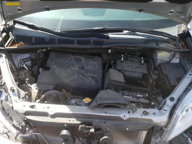 Photo 7 from auction – 2015 TOYOTA SIENNA XLE with VIN 5TDYK3DC3FS672269