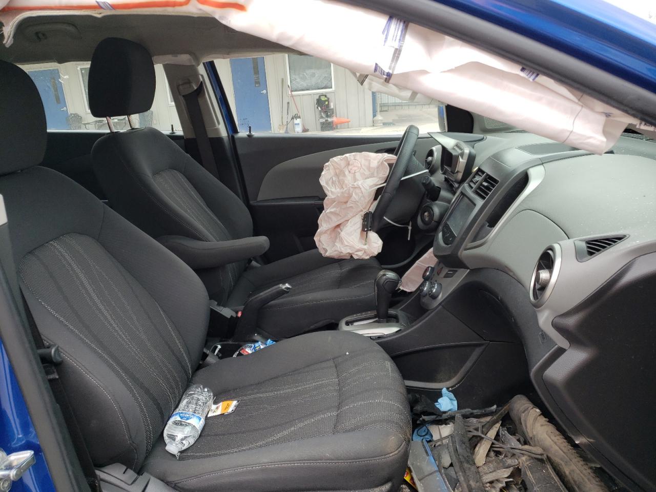 Photo 5 from auction – 2016 CHEVROLET SONIC LT with VIN 1G1JC6SH4G4133311