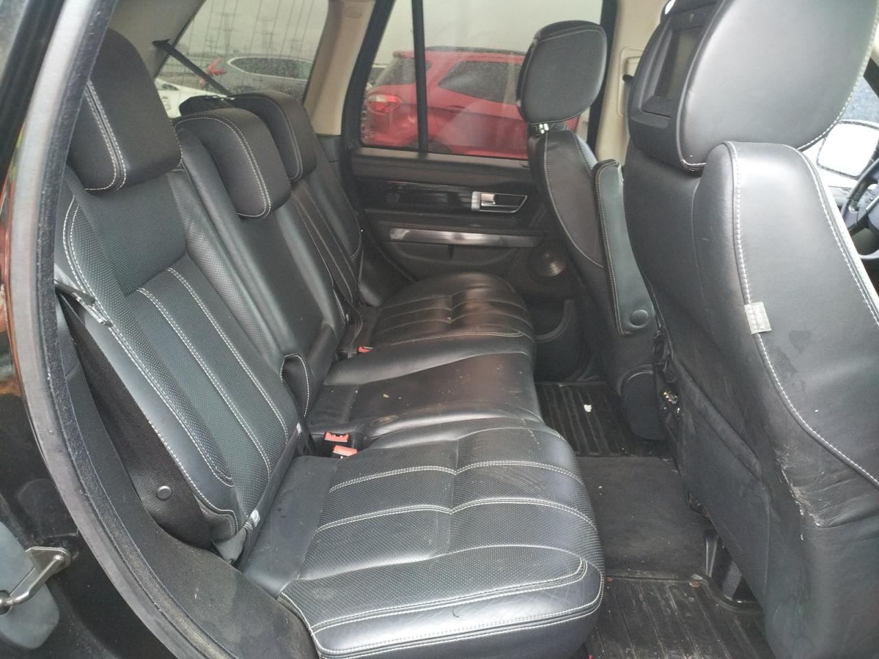 Photo 6 from auction – 2010 LAND ROVER RANGE ROVE with VIN SALSH2E43AA237353