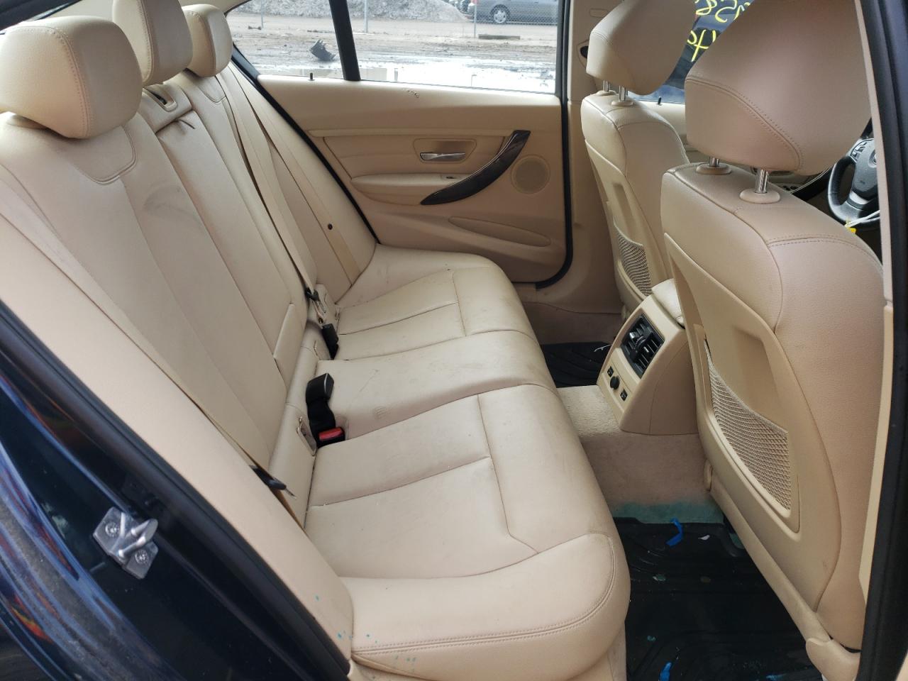 Photo 6 from auction – 2013 BMW 328 XI with VIN WBA3B3C50DF540674