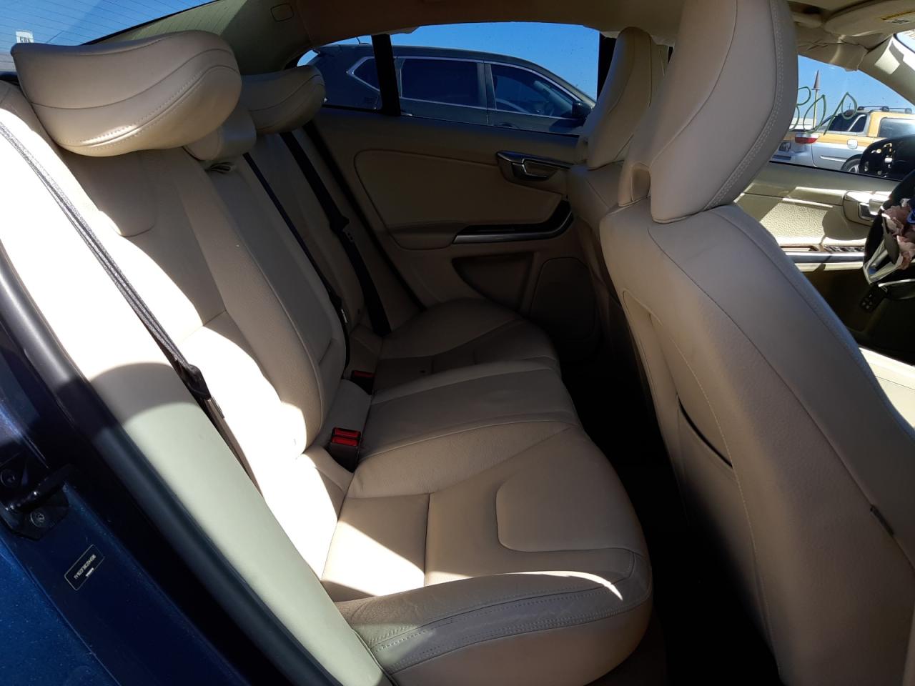 Photo 6 from auction – 2012 VOLVO S60 T5 with VIN YV1622FS8C2044596