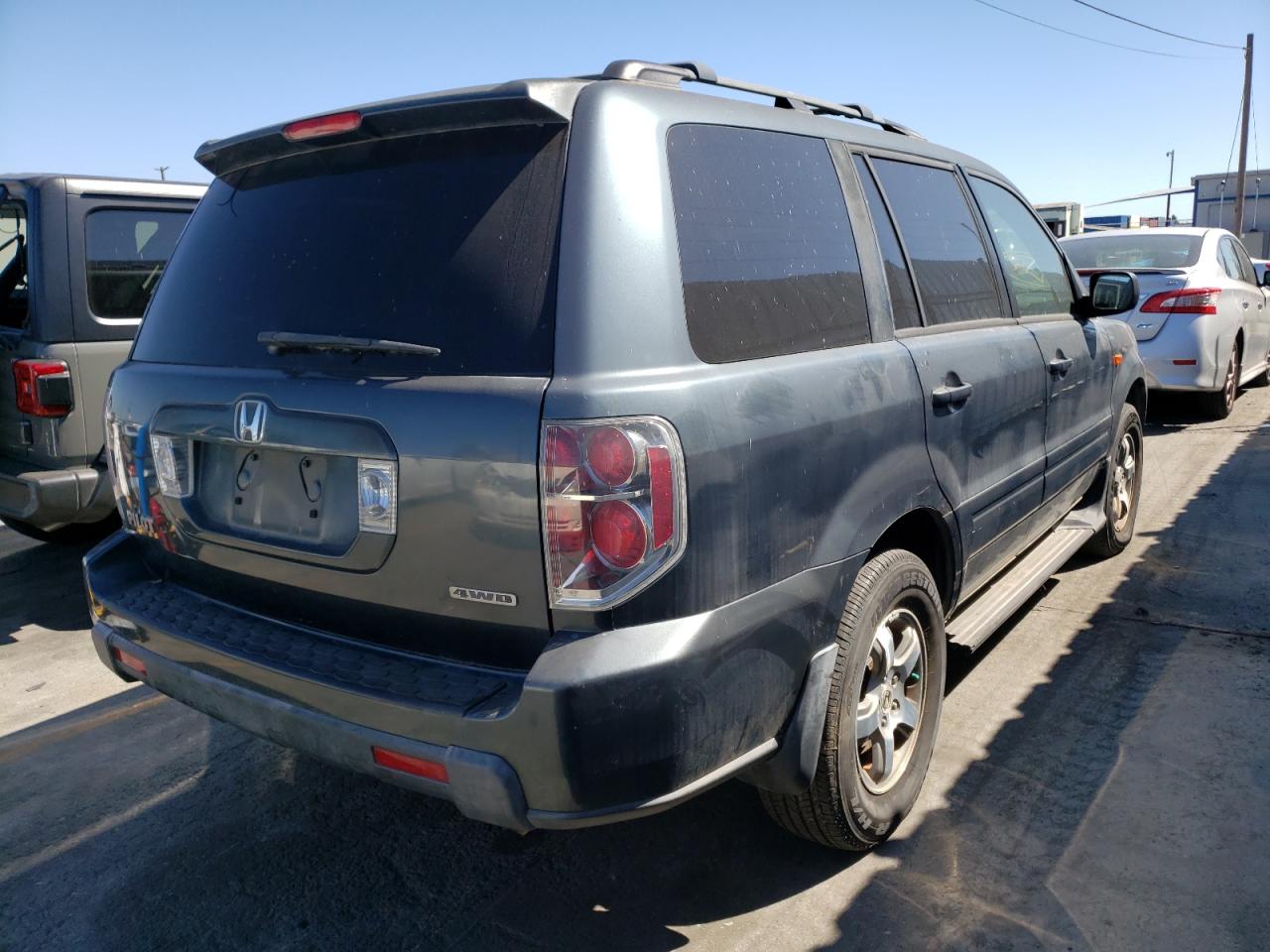 Фото 4 с аукциона – 2006 HONDA PILOT EX с VIN 5FNYF18406B007183