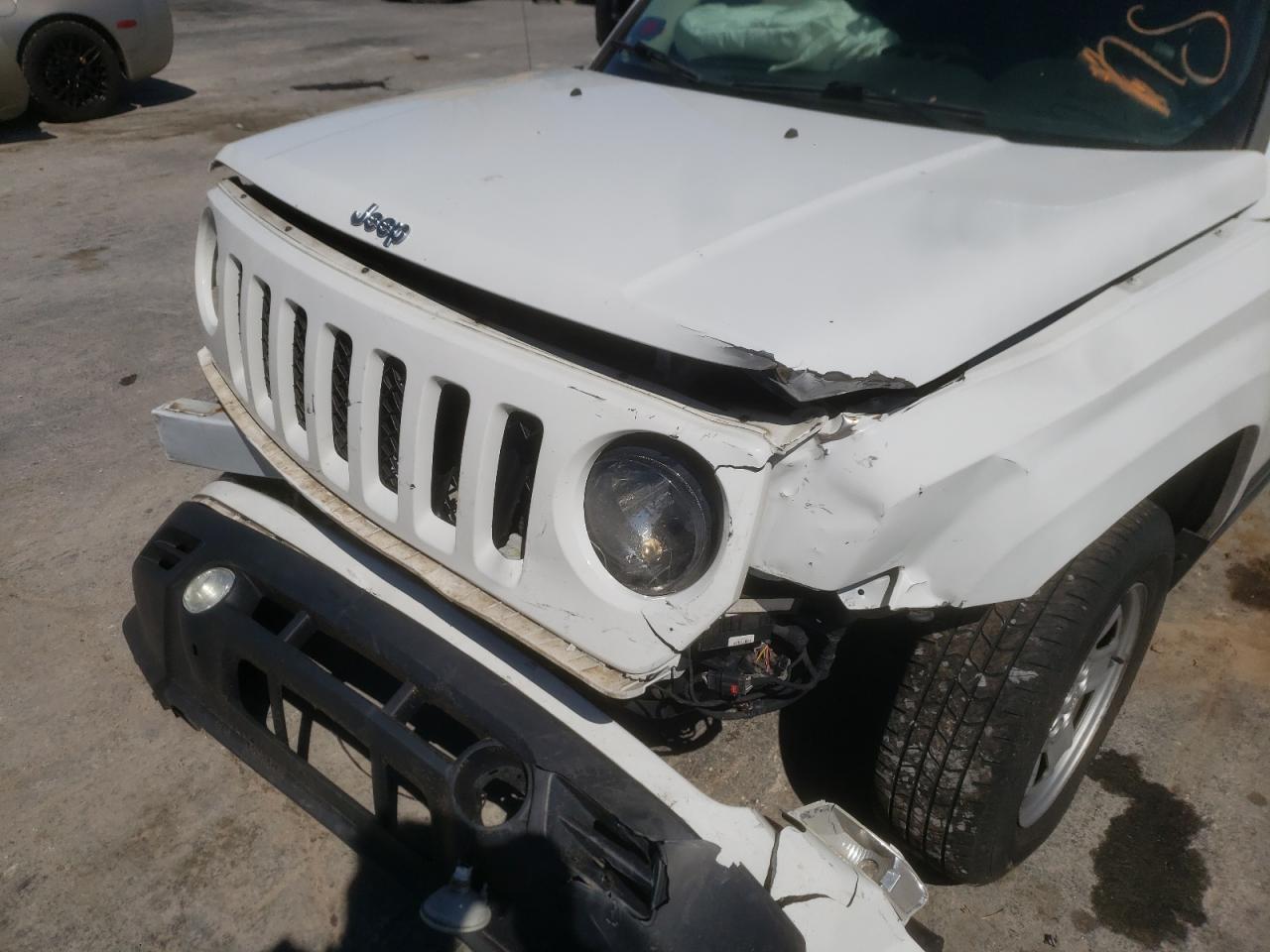 Photo 9 from auction – 2015 JEEP PATRIOT SP with VIN 1C4NJPBA7FD124172