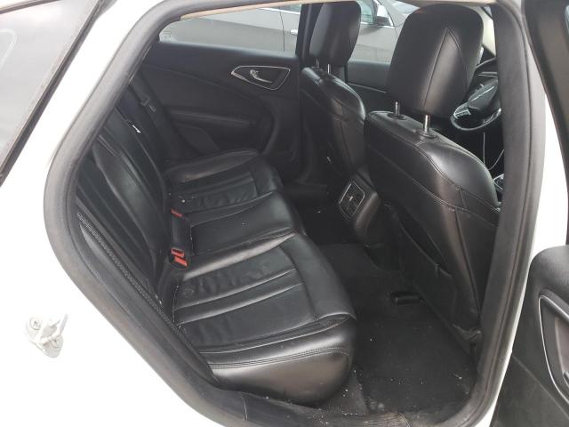 Photo 6 from auction – 2015 CHRYSLER 200 C with VIN 1C3CCCCB6FN544215