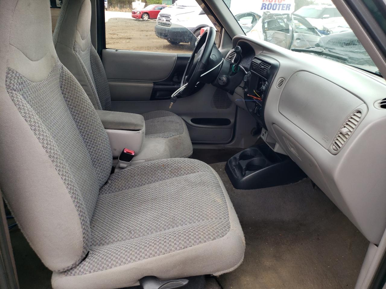 Photo 5 from auction – 2000 FORD RANGER SUP with VIN 1FTZR15V8YPB80449