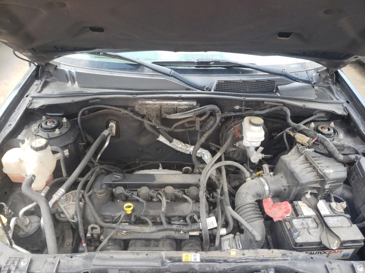 Photo 7 from auction – 2011 FORD ESCAPE XLS with VIN 1FMCU0C7XBKC53565