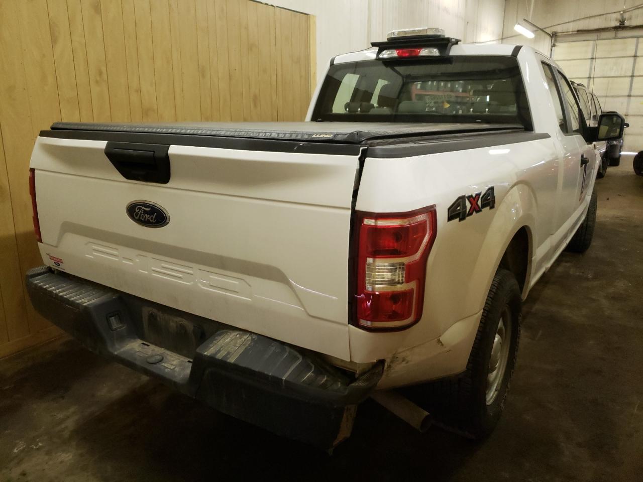 Photo 4 from auction – 2019 FORD F150 SUPER with VIN 1FTEX1EB9KKD17557