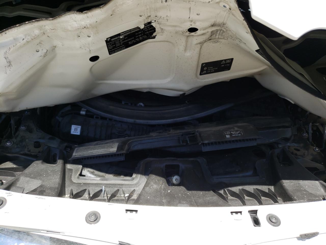 Photo 7 from auction – 2016 BMW X1 XDRIVE2 with VIN WBXHT3C37GP887408