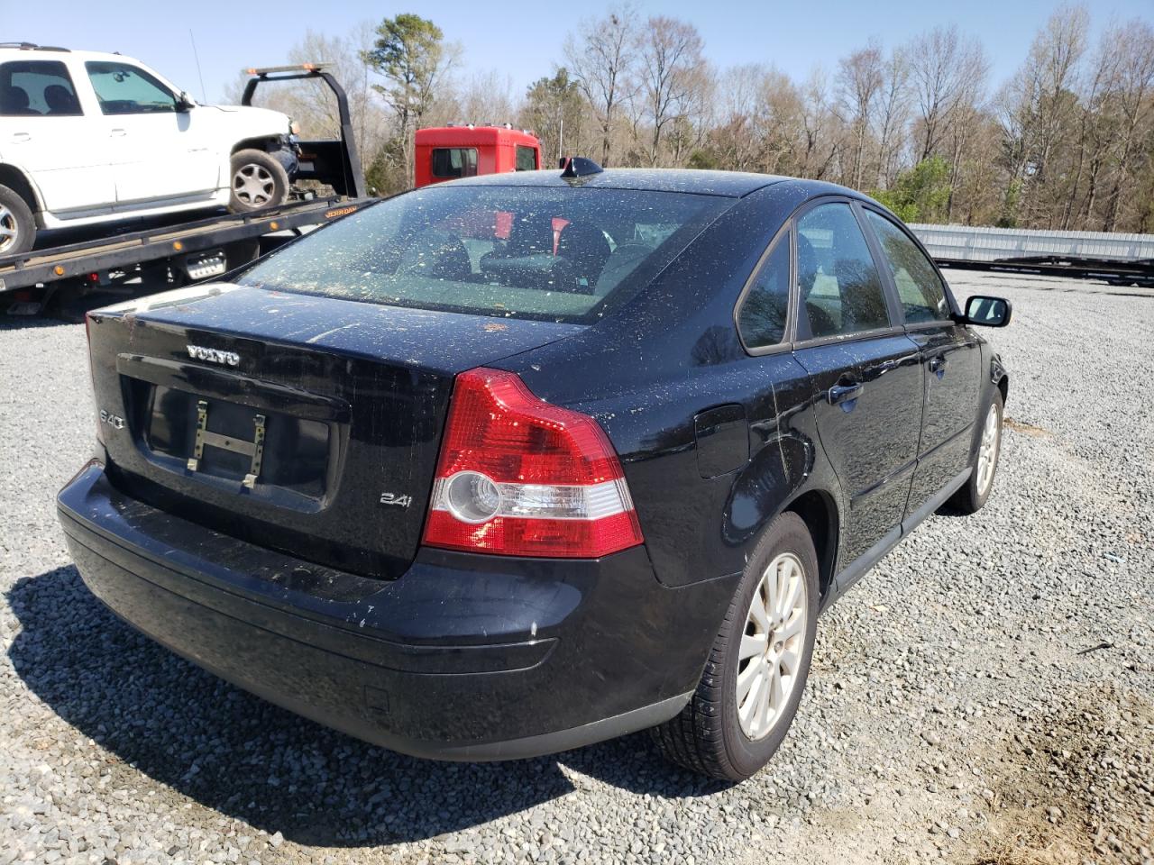 Photo 4 from auction – 2005 VOLVO S40 2.4I with VIN YV1MS382452115192