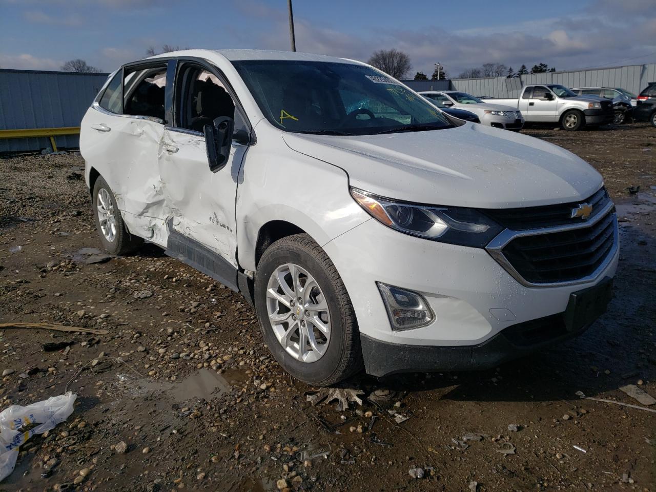 CHEVROLET EQUINOX LT 2020 with VIN 2GNAXJEV6L6137344 - Photo from auction