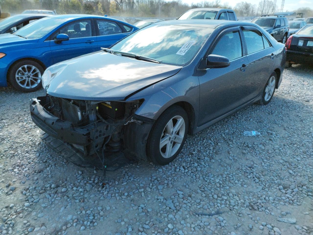 Photo 2 from auction – 2012 TOYOTA CAMRY BASE with VIN 4T1BF1FK1CU070279