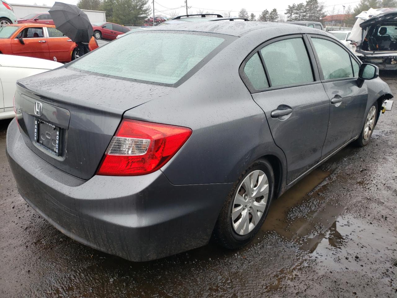 Photo 4 from auction – 2012 HONDA CIVIC LX with VIN 19XFB2F58CE356792