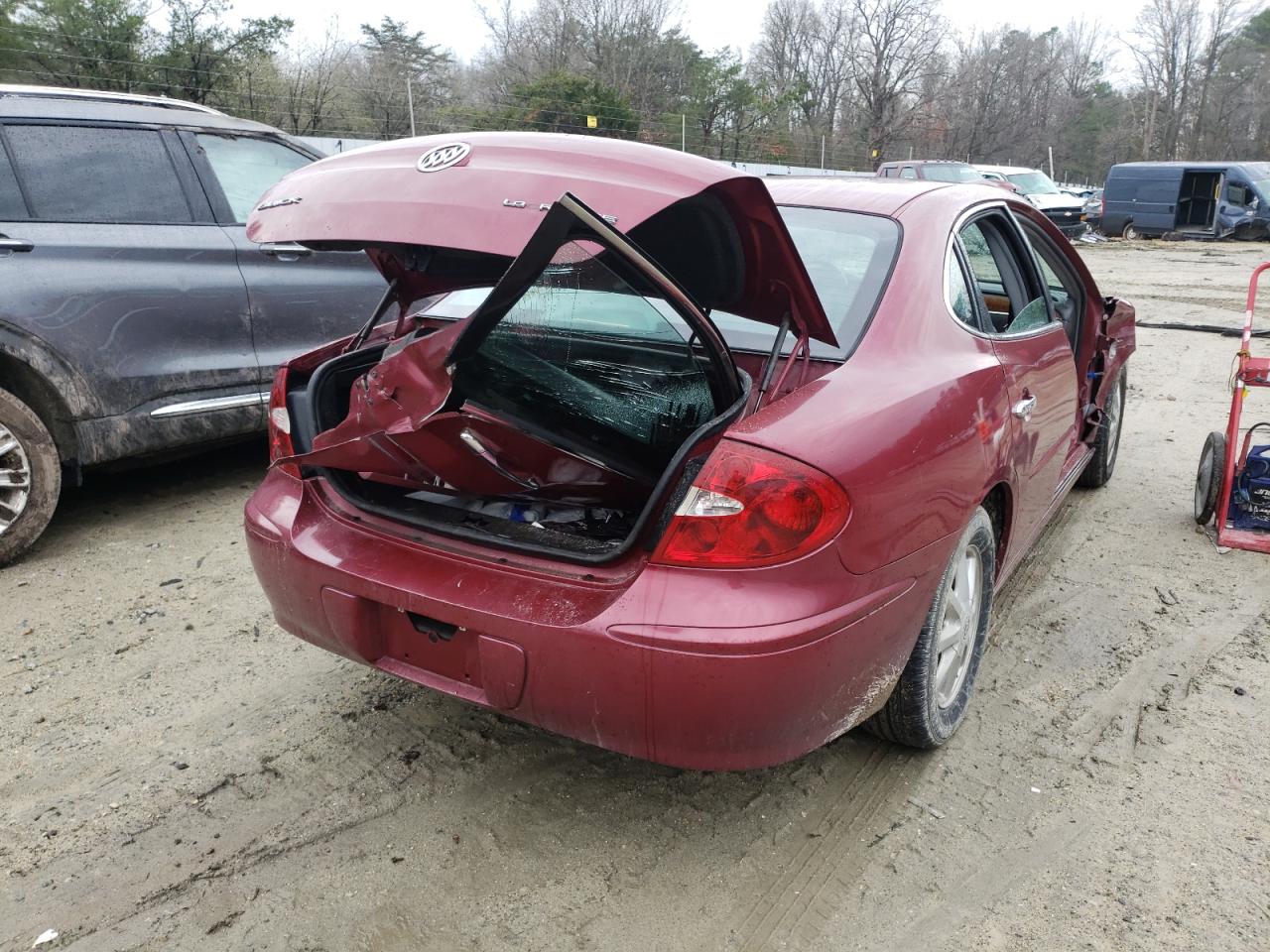 Zdjęcie 4 z aukcji – 2005 BUICK LACROSSE C z VIN 2G4WD532051250385