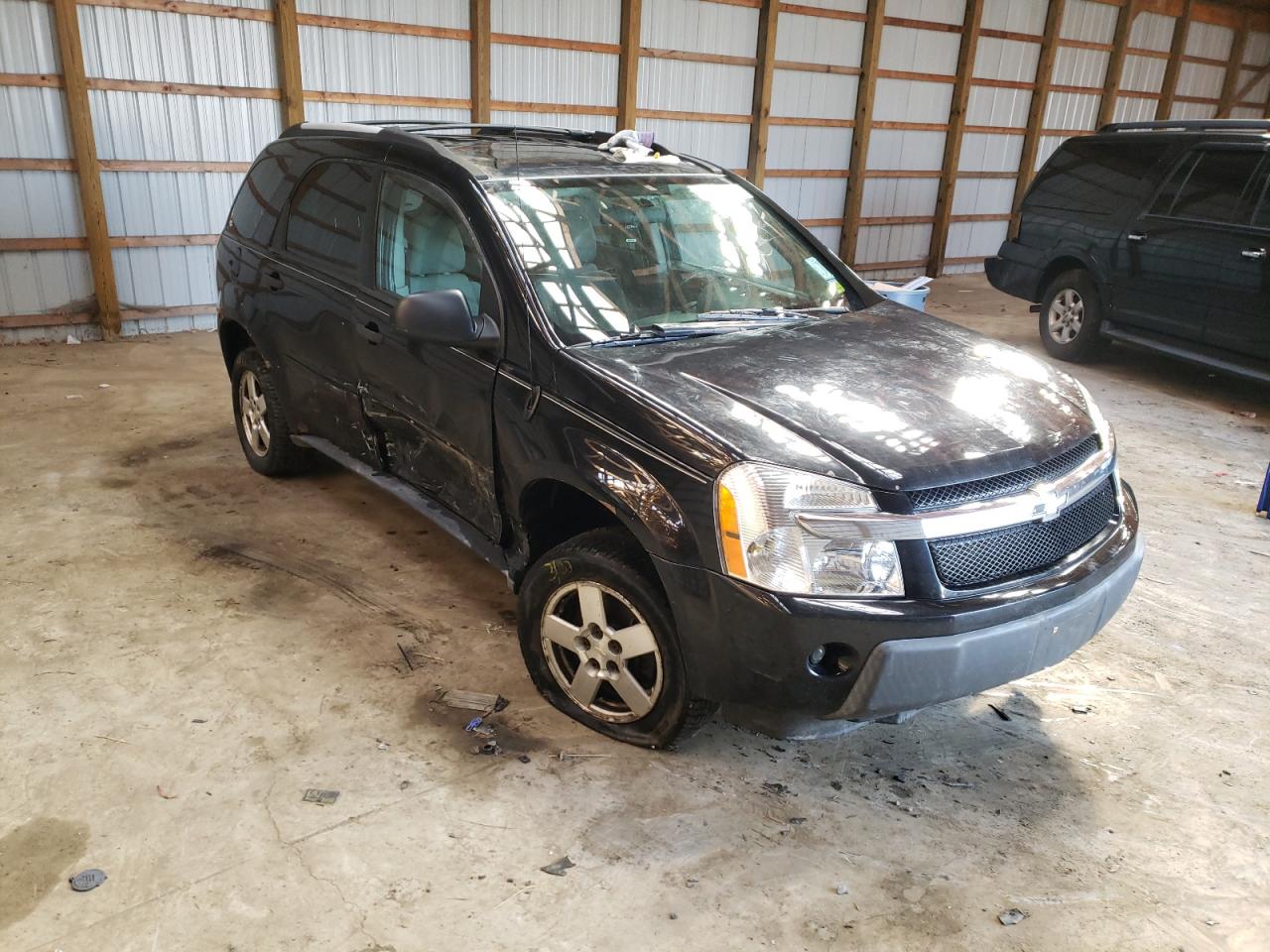 CHEVROLET EQUINOX LS 2005 with VIN 2CNDL23F656035771 - Photo from auction