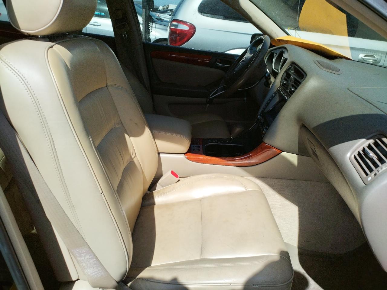 Photo 5 from auction – 2001 LEXUS GS 300 with VIN JT8BD69S810150670